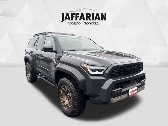 Certified 2025 Toyota 4Runner Trailhunter AWD/4WD image 1