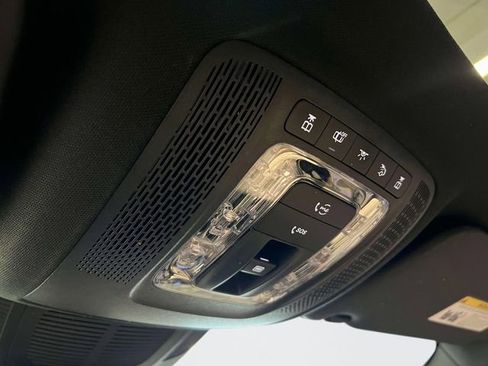 Certified 2024 Mercedes-Benz GLE 350 4MATIC image 32