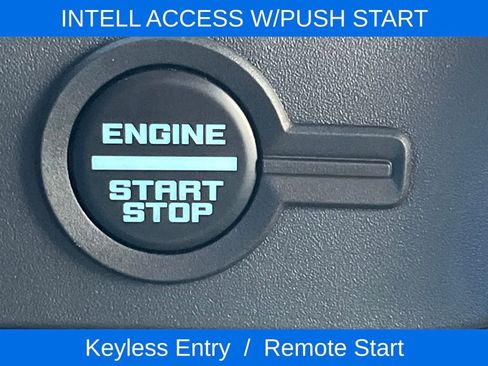 New 2025 Ford Bronco Outer Banks image 9