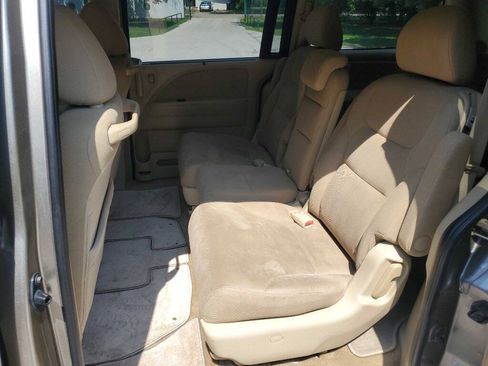Used 2010 Honda Odyssey EX image 16