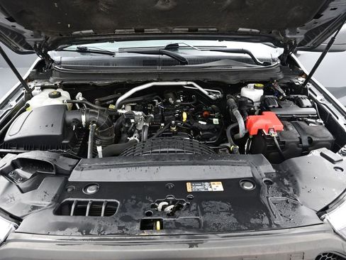 Used 2021 Ford Ranger XL image 11