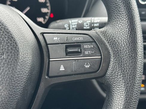 Used 2025 Honda HR-V LX image 20