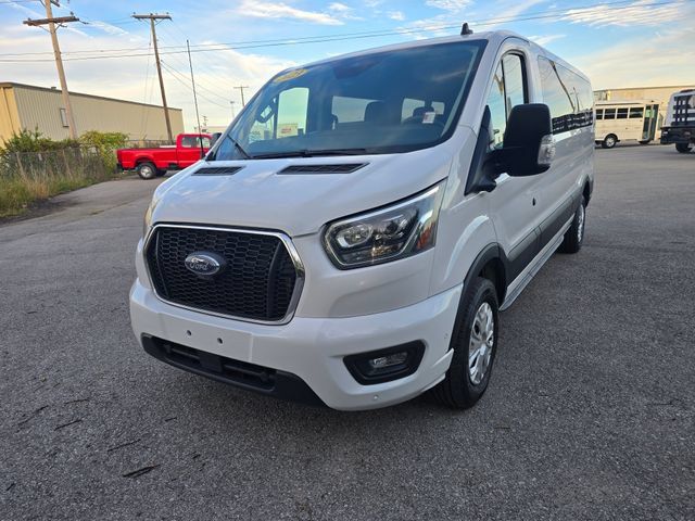 Used 2023 Ford Transit 350 XLT RWD image 8
