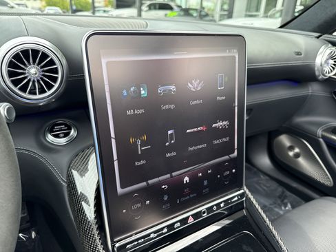 Certified 2023 Mercedes-Benz SL 63 AMG 4MATIC image 52