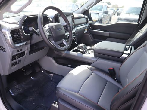 New 2025 Ford F150 Lariat w/ Equipment Group 501A Mid image 16