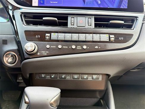 New 2025 Lexus ES 350 Ultra Luxury image 35