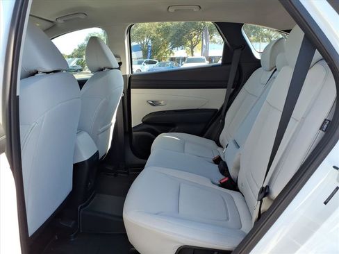New 2026 Hyundai Tucson SE image 14