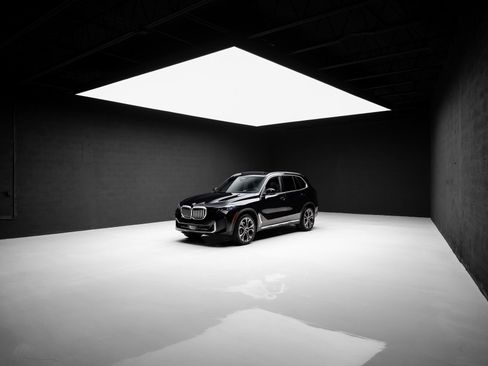 Used 2026 BMW X5 sDrive40i RWD image 91