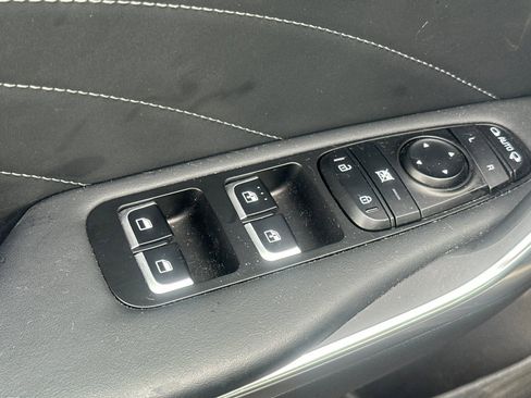 Certified 2023 Kia Stinger GT2 image 13