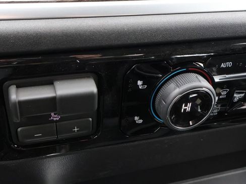 New 2026 Chevrolet Silverado 1500 LT Trail Boss w/ LT Trail Boss Premium Package AWD/4WD image 30