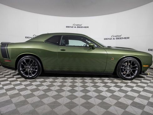 Used 2022 Dodge Challenger R/T Scat Pack w/ Plus Package RWD image 3