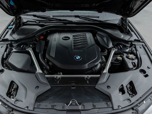 Used 2020 BMW 540i w/ Convenience Package RWD image 34