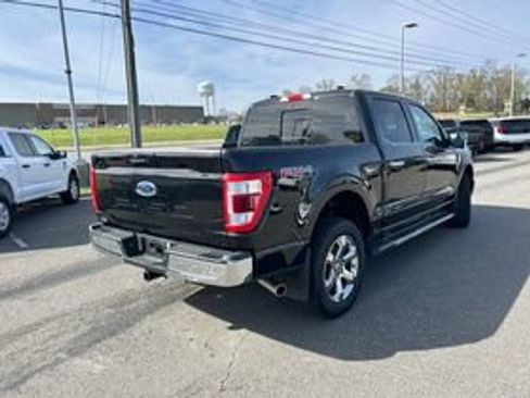 Used 2023 Ford F150 Lariat w/ Trailer Tow Package image 5