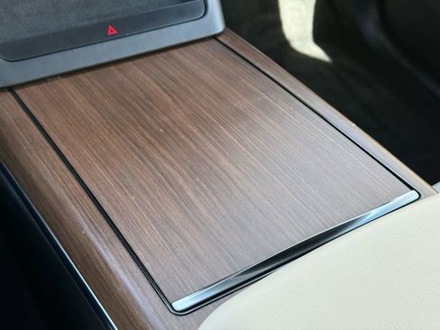 Used 2023 Tesla Model X image 10