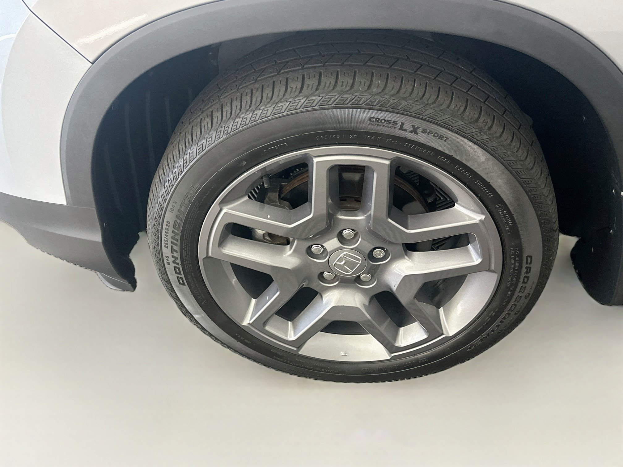 Used 2023 Honda Passport EX-L image 11