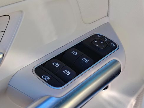 Certified 2026 Mercedes-Benz GLA 250 image 20