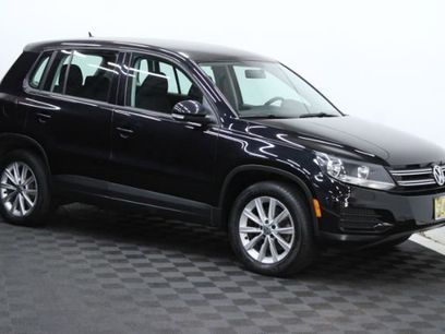 Used 2017 Volkswagen Tiguan Limited w/ Alloy Wheels Package