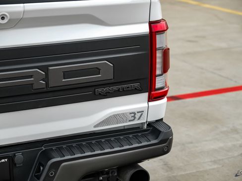 Used 2023 Ford F150 Raptor w/ Raptor 37 Performance Package AWD/4WD image 16