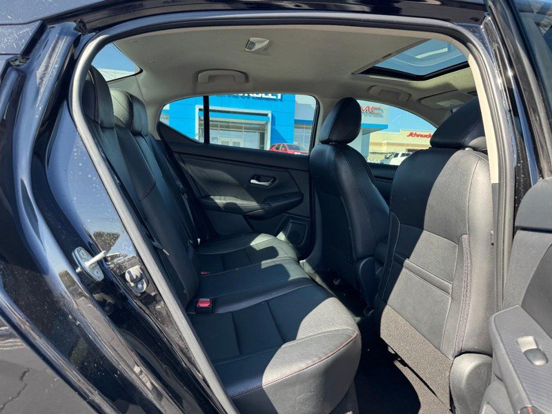 Used 2024 Nissan Sentra SR w/ SR Premium Package FWD image 10