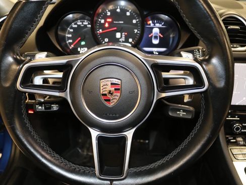 Used 2018 Porsche 718 Boxster RWD image 41