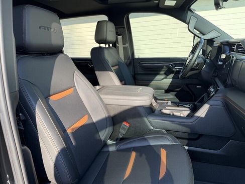 Used 2024 GMC Sierra 3500 AT4 w/ AT4 Premium Plus Package image 35