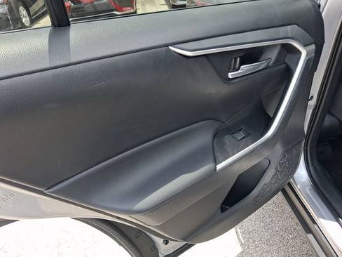 Used 2024 Toyota RAV4 XLE Premium FWD image 9