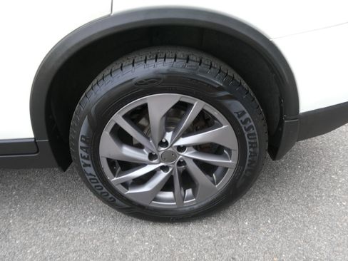 Used 2016 Nissan Rogue SL w/ SL Premium Package AWD/4WD image 36