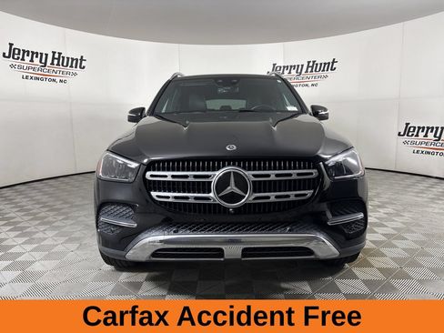 Used 2024 Mercedes-Benz GLE 350 4MATIC image 3