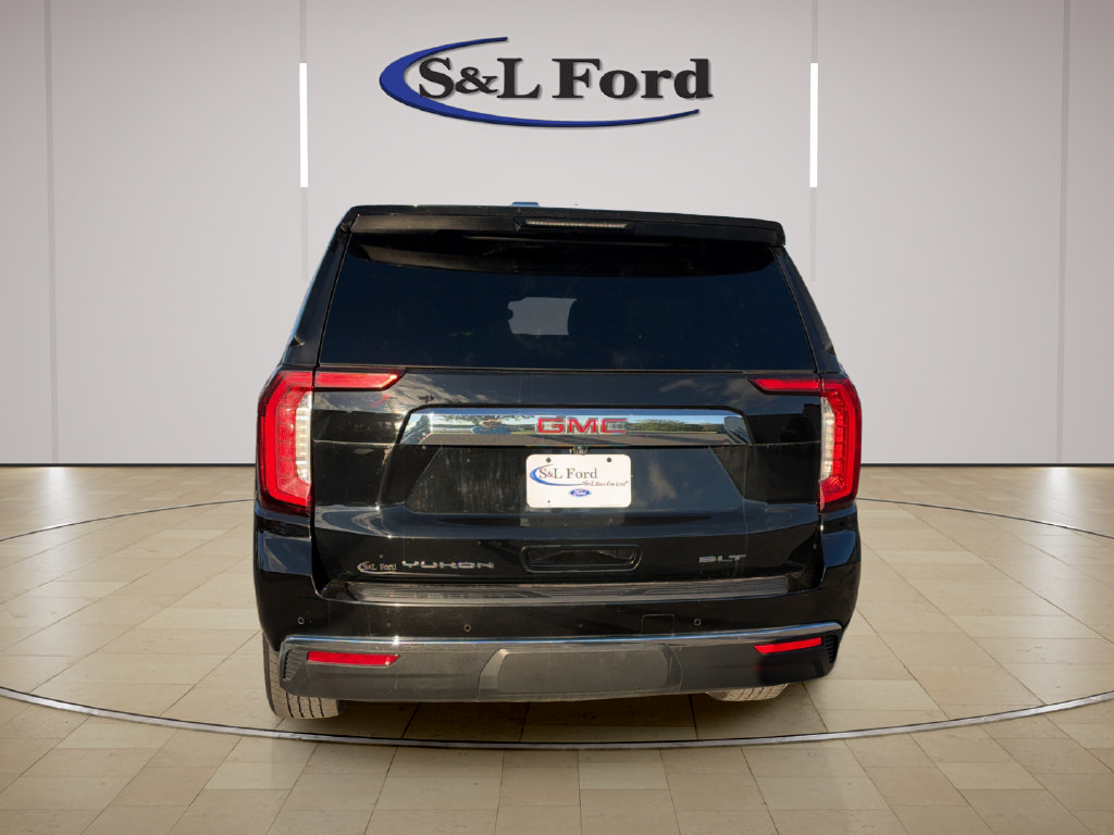 Used 2024 GMC Yukon SLT w/ SLT Luxury Package AWD/4WD image 6
