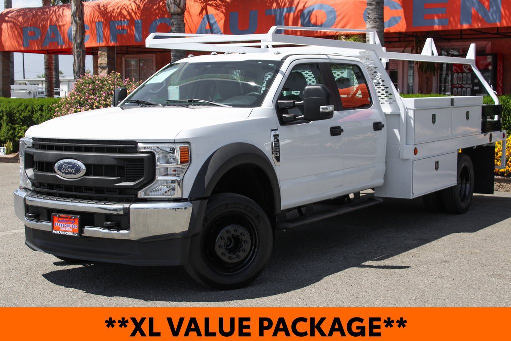 Used 2022 Ford F550 2WD Crew Cab Super Duty w/ Power Equipment Group image 4