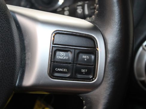 Used 2015 Jeep Wrangler Sport AWD/4WD image 32