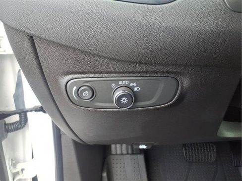 Used 2024 Chevrolet Equinox LT w/ LPO, Floor Liner Package image 13