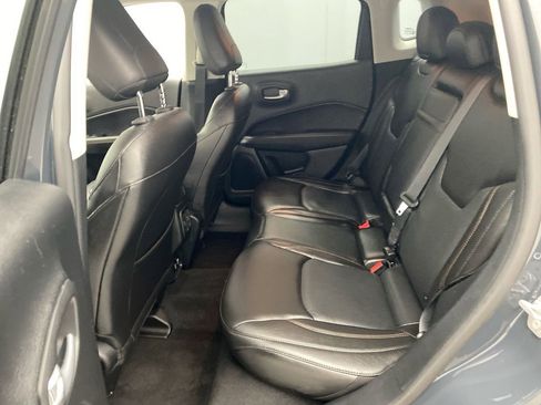 Used 2018 Jeep Compass Limited w/ Navigation Group AWD/4WD image 25