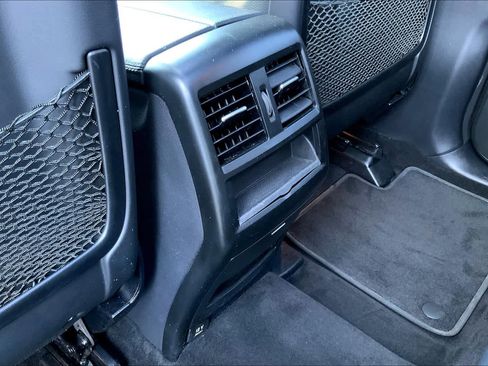 Used 2018 Mercedes-Benz GLS 450 4MATIC image 34