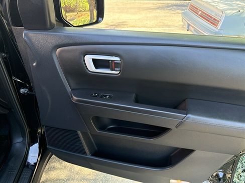 Used 2015 Honda Pilot Touring image 27