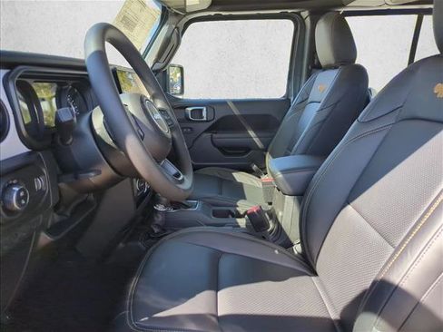 New 2026 Jeep Gladiator Sport image 3