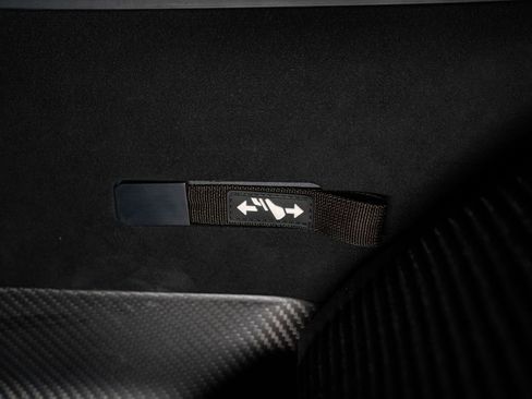 Used 2019 Ford GT RWD image 24