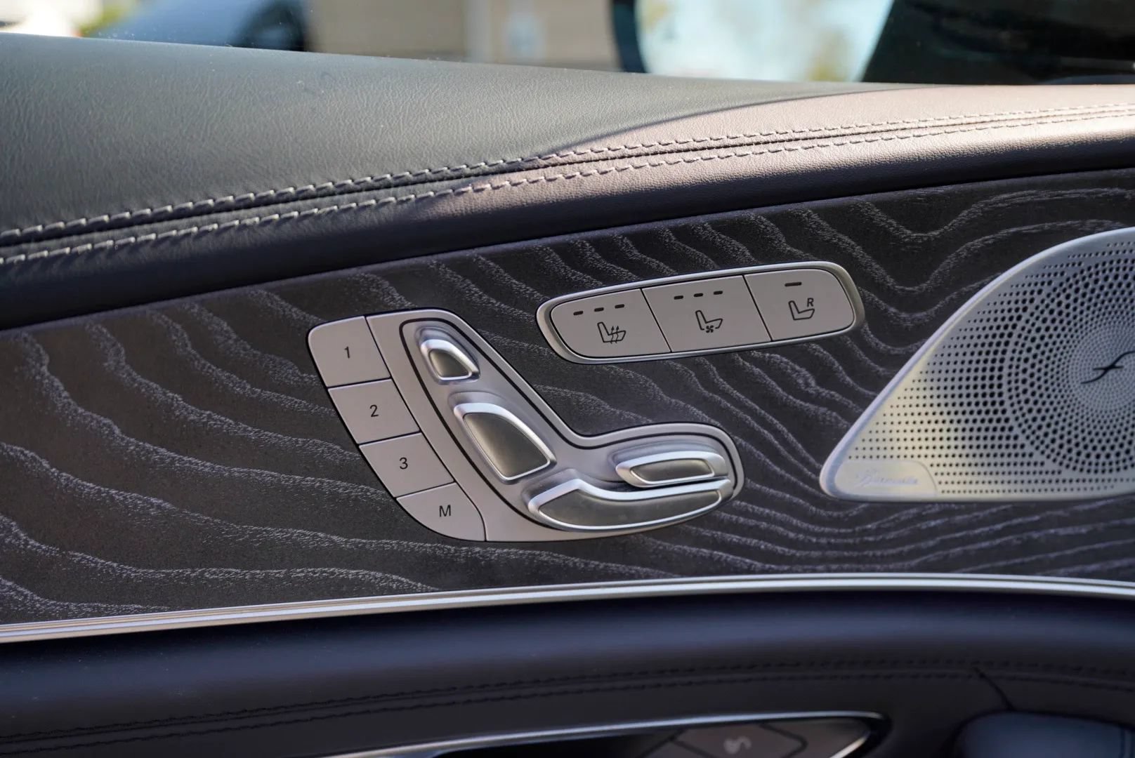 Used 2019 Mercedes-Benz AMG GT 53 w/ Driver Assistance Package image 21