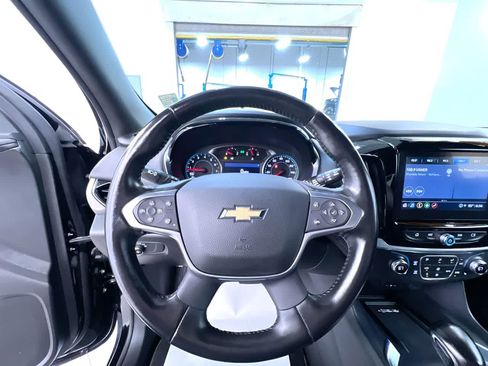 Used 2022 Chevrolet Traverse LT w/ LPO, Cargo Package AWD/4WD image 15