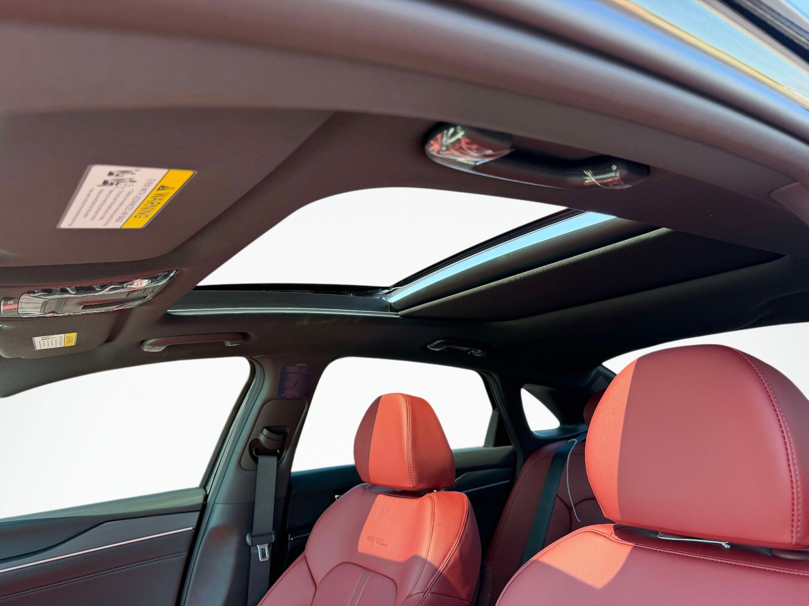 New 2027 Kia K5 GT-Line FWD image 16
