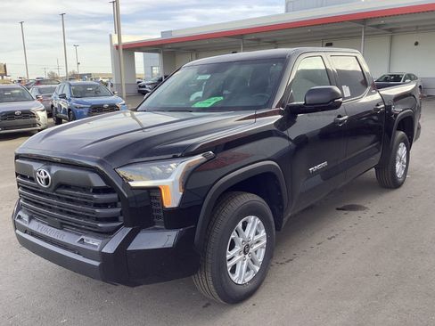 New 2026 Toyota Tundra SR5 image 6