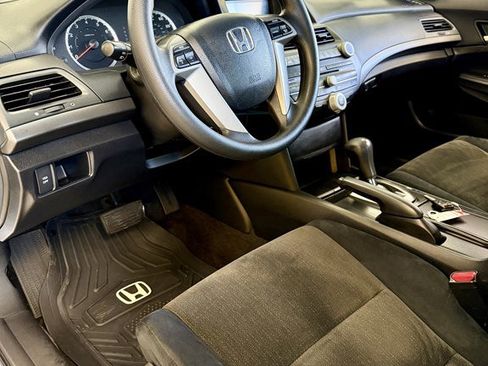 Used 2010 Honda Accord LX image 12