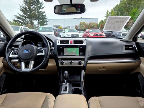 Used 2015 Subaru Outback 2.5i Limited AWD/4WD image 10
