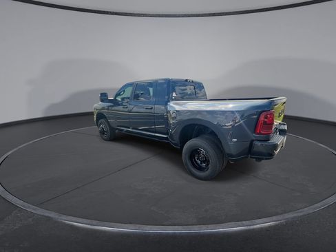New 2026 RAM 3500 Laramie AWD/4WD image 6