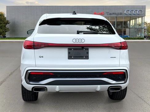 New 2025 Audi Q5 Premium Plus AWD/4WD image 4