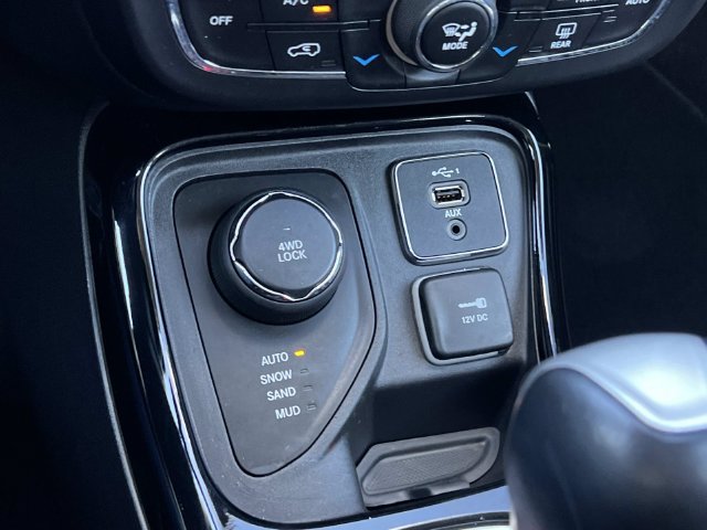 Used 2019 Jeep Compass Limited AWD/4WD image 24