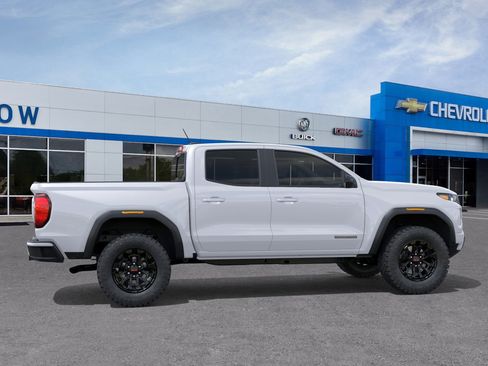 New 2026 GMC Canyon Elevation w/ Convenience Package image 5