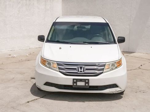 Used 2013 Honda Odyssey EX image 2