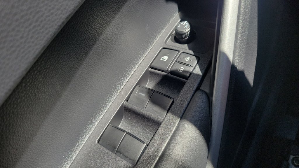 New 2026 Toyota Corolla Cross LE FWD image 21