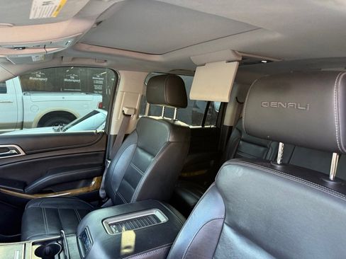 Used 2017 GMC Yukon XL Denali w/ Open Road Package image 37